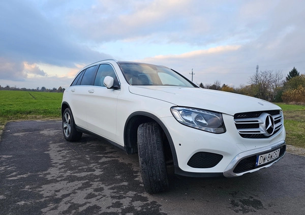 Mercedes-Benz GLC cena 105000 przebieg: 150000, rok produkcji 2017 z Wrocław małe 46